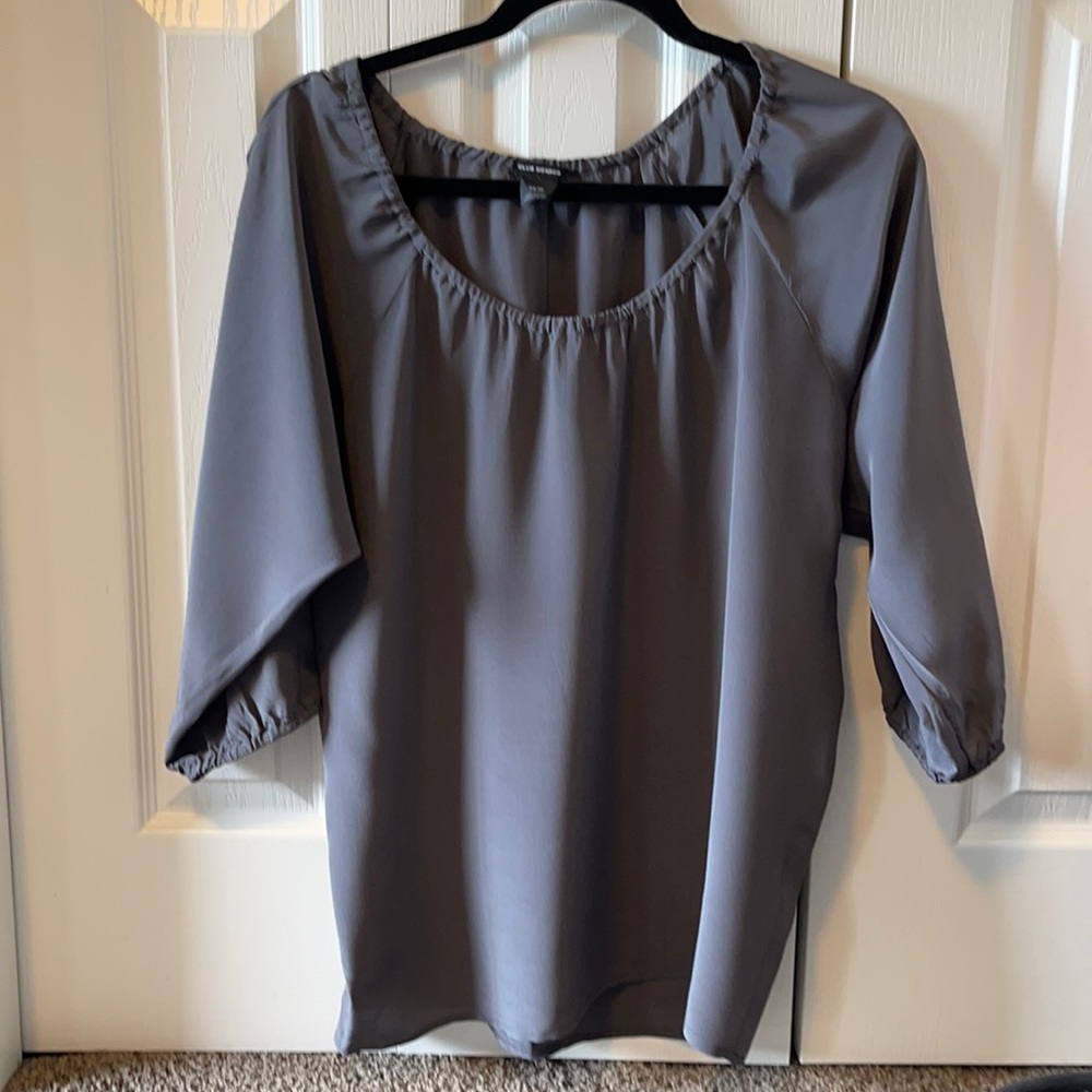 Club Monaco gray silk blouse